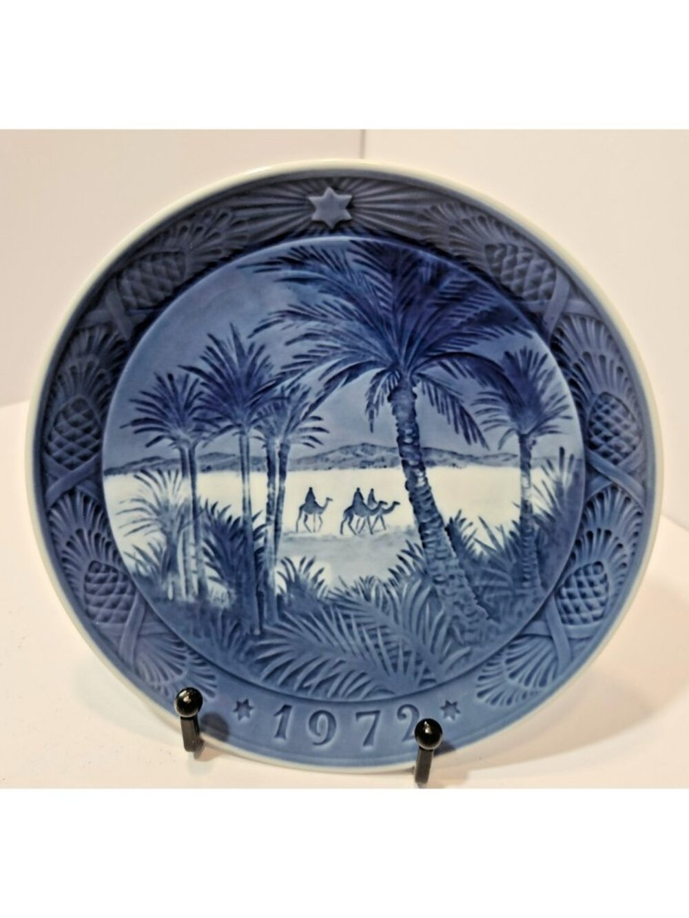 Vtg 1972 Royal Copenhagen Christmas Plate In The Desert Denmark Blue White